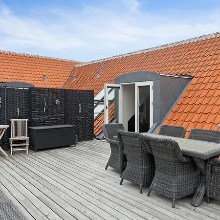 Lovely In The Heart Of Skagen Town Tårs